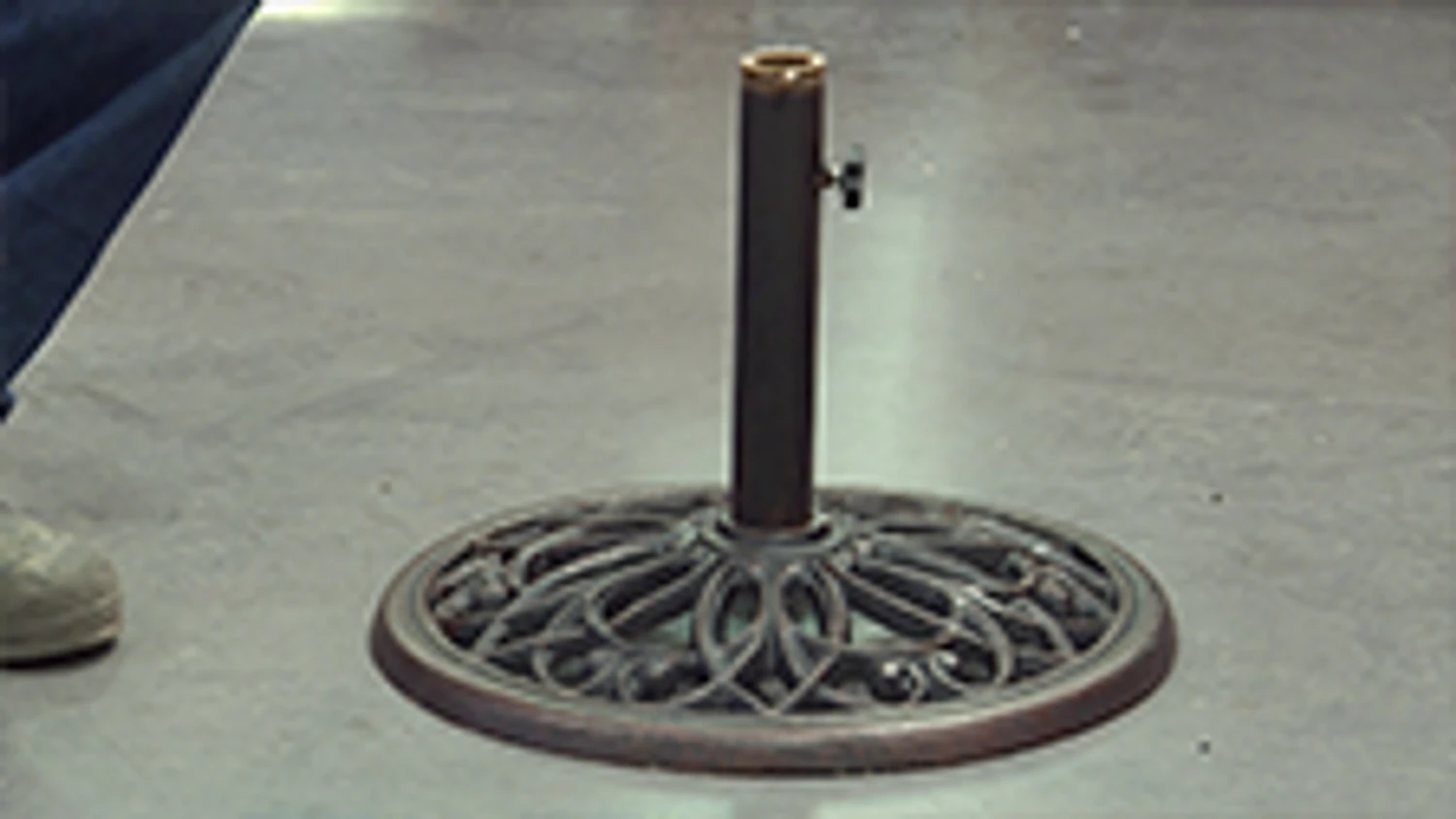 Wholesale โญ Australia Only - Marquee 15kg Cast Iron Umbrella Base Antique Bronze ๐ 2 Wholesale โญ Australia Only - Marquee 15kg Cast Iron Umbrella Base Antique Bronze ๐ - Image 2